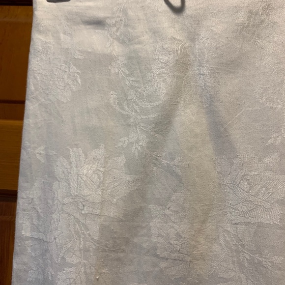 Extra large table runner - Picture 2 of 3